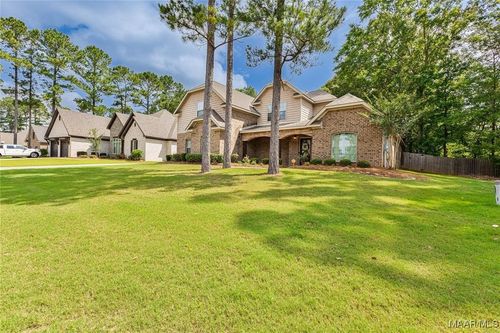126 N Dogwood Ter, Wetumpka, AL, 36093-3897 | Card Image