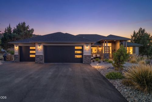11474 Jubel Ct, Redmond, OR, 97756-7447 | Card Image