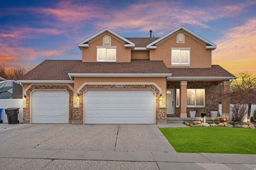 7956 S Cricket Ln, West Jordan, UT, 84081-1912 | Card Image