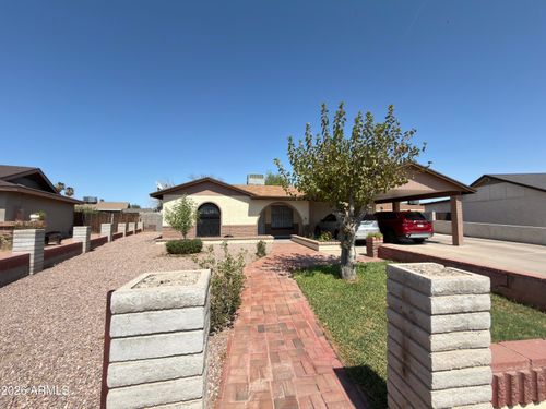 615 N 61st Dr, Phoenix, AZ, 85043-2571 | Card Image