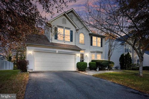 219 Mall Rd, GLEN BURNIE, MD, 21061-6364 | Card Image