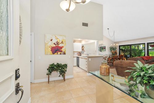 77723 Woodhaven Dr S, Palm Desert, CA, 92211-8133 | Card Image