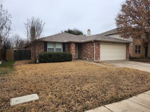 1825 Riverchase Ln, Justin, TX, 76247-6751 | Card Image