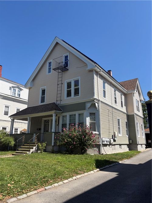 2-1414 Broad St, Providence, RI, 02905-2804 | Card Image