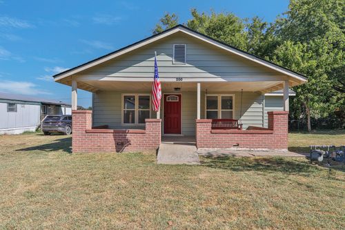 200 S Elm Street S, Chelsea, OK, 74016 | Card Image