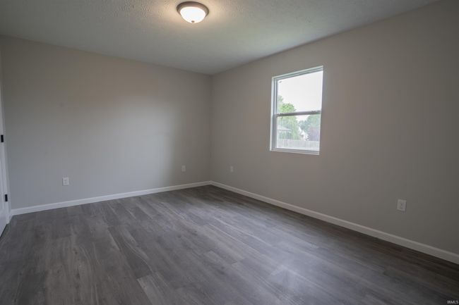 1109 E 6 Th St, House other with 3 bedrooms, 1 bathrooms and null parking in Fowler IN | Image 7