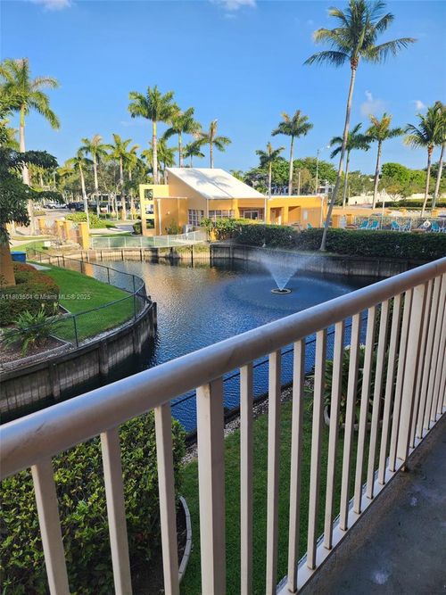 apt-208-1450 Se 3rd Ave, Dania Beach, FL, 33004-5509 | Card Image