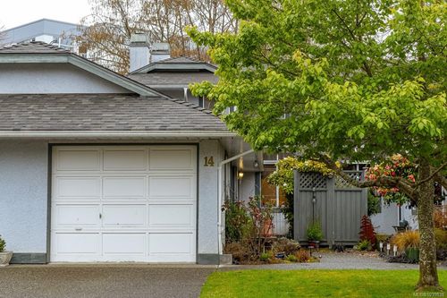 14-5110 Cordova Bay Rd, Saanich, BC, V8Y2K5 | Card Image