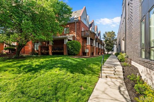 apt-12-4111 W Pine Blvd, Saint Louis, MO, 63108-2875 | Card Image