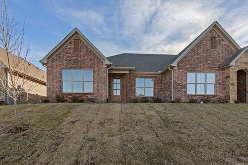 50 Driftwood Ln, Little Rock, AR, 72223-4974 | Card Image