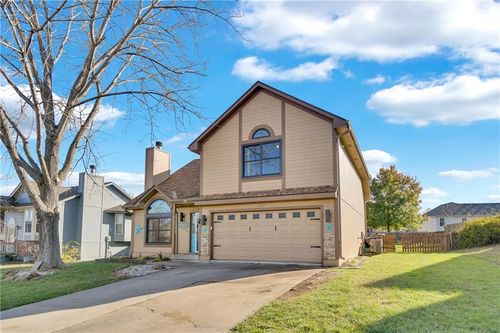 1307 White Oak Place, Pleasant Hill, MO, 64080 | Card Image