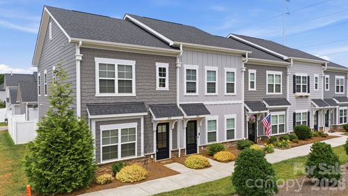 2176 Moss Meadow Ln, Denver, NC, 28037-8914 | Card Image