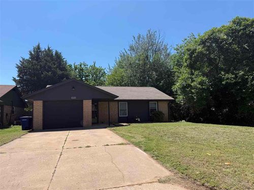 1009 E Will Rogers Dr, Stillwater, OK, 74075-5923 | Card Image