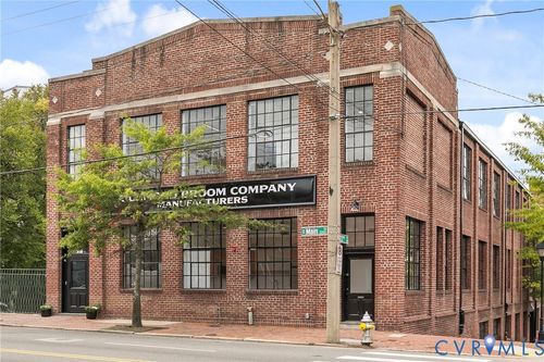12-2201 E Main St, Richmond, VA, 23223-7071 | Card Image