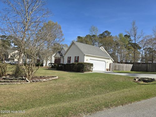 201 Dockside Dr, Jacksonville, NC, 28546-9804 | Card Image