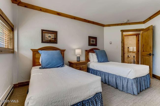 302 - 710 W Lionshead Cir, Condo with 3 bedrooms, 3 bathrooms and null parking in Vail CO | Image 8