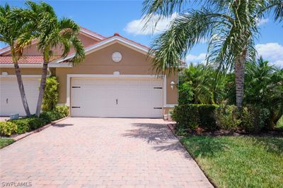 15239 Ligustrum Lane, Home with 2 bedrooms, 2 bathrooms and null parking in Alva FL | Image 1