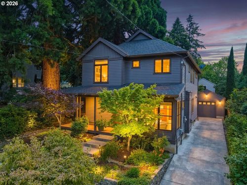 3646 Se Martins St, Portland, OR, 97202 | Card Image