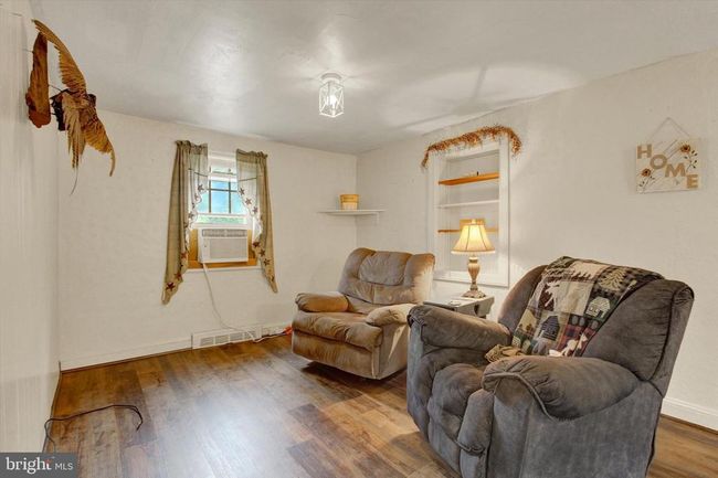 3019 Morning Star Rd, Home with 4 bedrooms, 1 bathrooms and null parking in GLENVILLE PA | Image 13