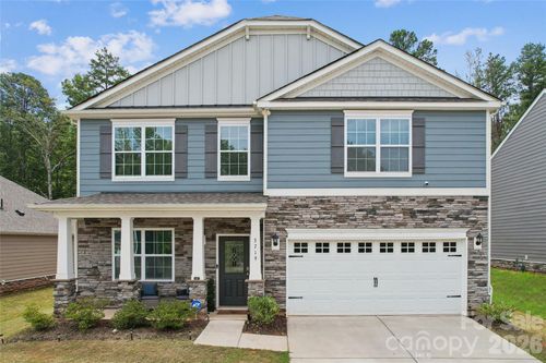 3719 Stanley Creek Dr, Mount Holly, NC, 28120-1303 | Card Image