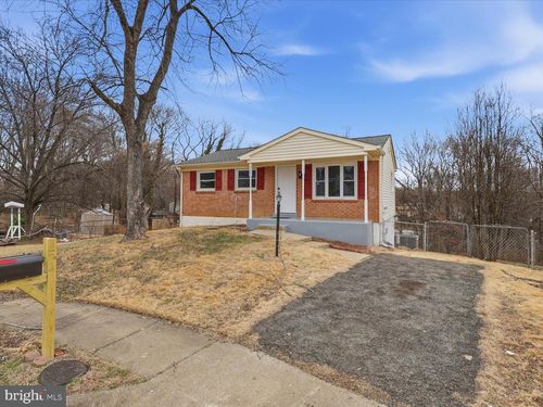 4601 Kentwood Ln, WOODBRIDGE, VA, 22193-5004 | Card Image