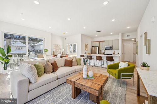 apt-205-23 Rock Hill Rd, BALA CYNWYD, PA, 19004-2060 | Card Image