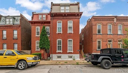 3419 Indiana Ave, Saint Louis, MO, 63118-3232 | Card Image