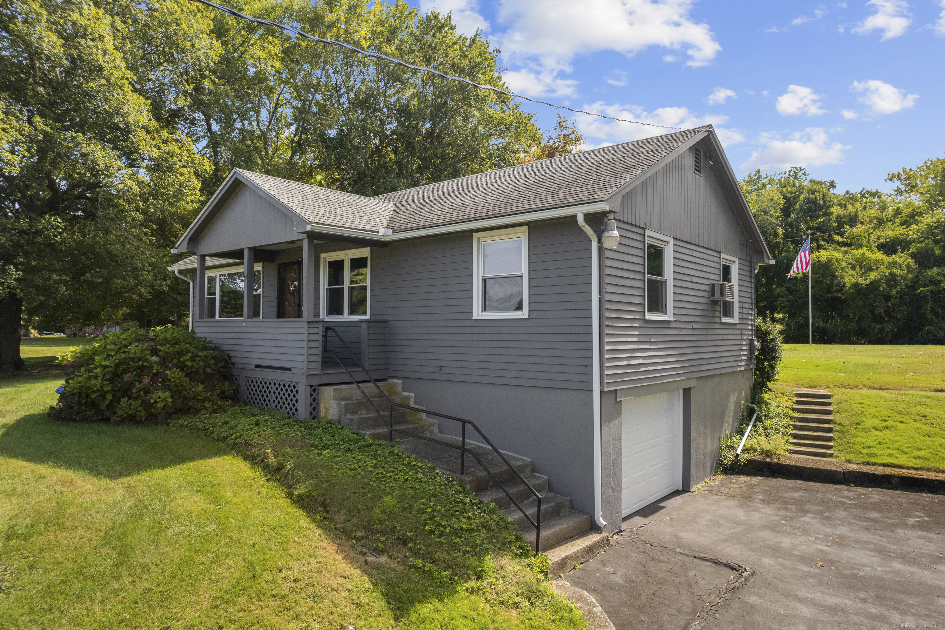 Arrowhead Dr, Ledyard, CT 06339