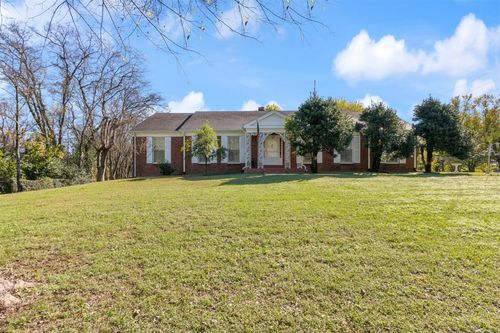 301 Moss Trl, Goodlettsville, TN, 37072 | Card Image