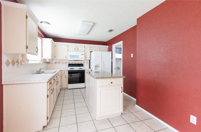 110 Harvest Loop, House other with 3 bedrooms, 3 bathrooms and null parking in Harker Heights TX | Image 4
