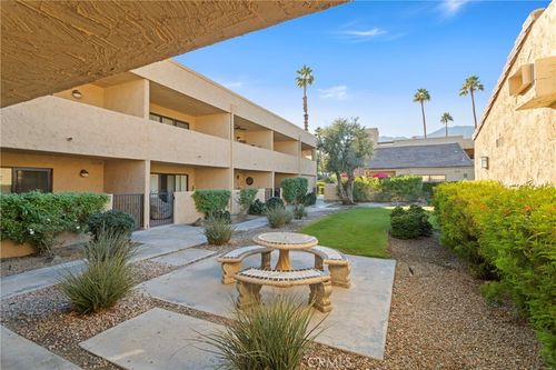 m4115-5300 E Waverly Dr, Palm Springs, CA, 92264-6179 | Card Image