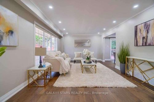 62 Langevin Crescent, Scarborough, ON, M1C2B6 | Card Image