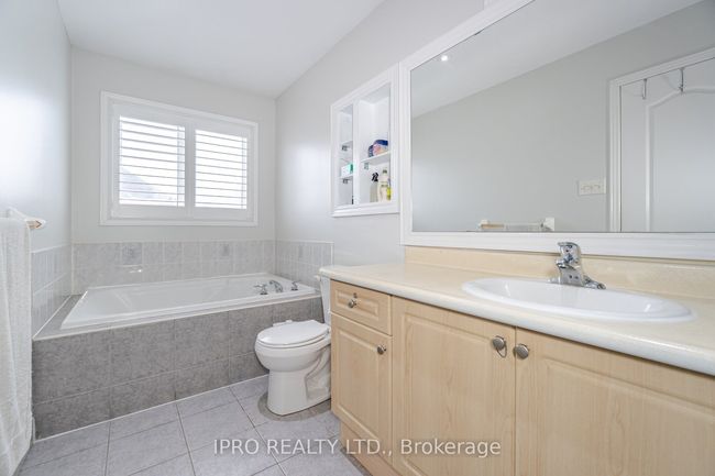 19 Citronella Lane, House other with 6 bedrooms, 4 bathrooms and 4 parking in Brampton ON | Image 23