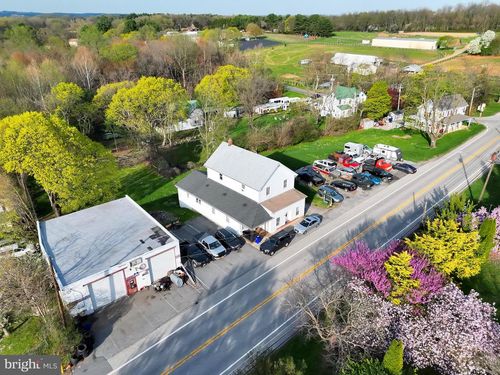 16700 Frederick Rd, MOUNT AIRY, MD, 21771-3310 | Card Image