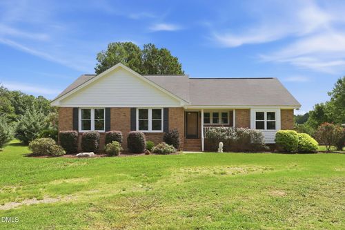 10545 Oakley Rd, Zebulon, NC, 27597-7992 | Card Image