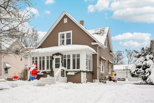 609 E Chapin St, Morris, IL, 60450-2027 | Card Image