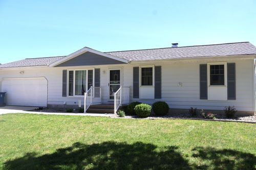 321 Anderson Dr, Wayland, MI, 49348-9170 | Card Image