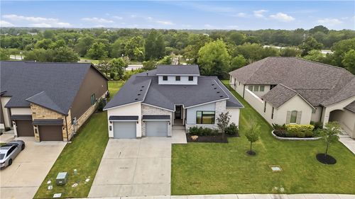 2852 Persimmon Ridge Ct, Bryan, TX, 77807-4858 | Card Image