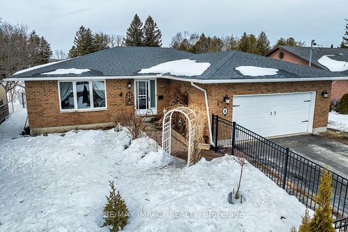 8 Brintnell Blvd, Brighton, ON, K0K1H0 | Card Image