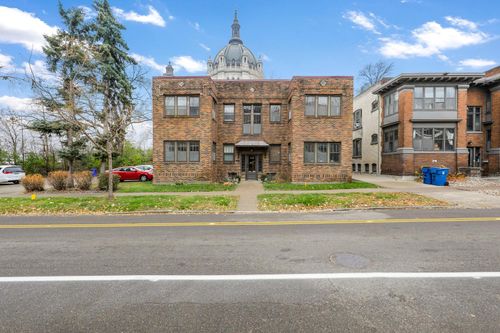3-220 Marshall Ave, Saint Paul, MN, 55102-1851 | Card Image