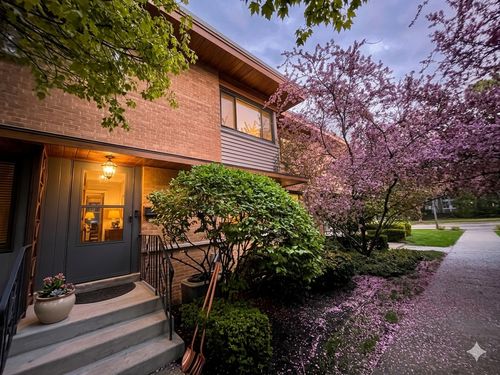 539.5 Ridge Rd, Wilmette, IL, 60091 | Card Image