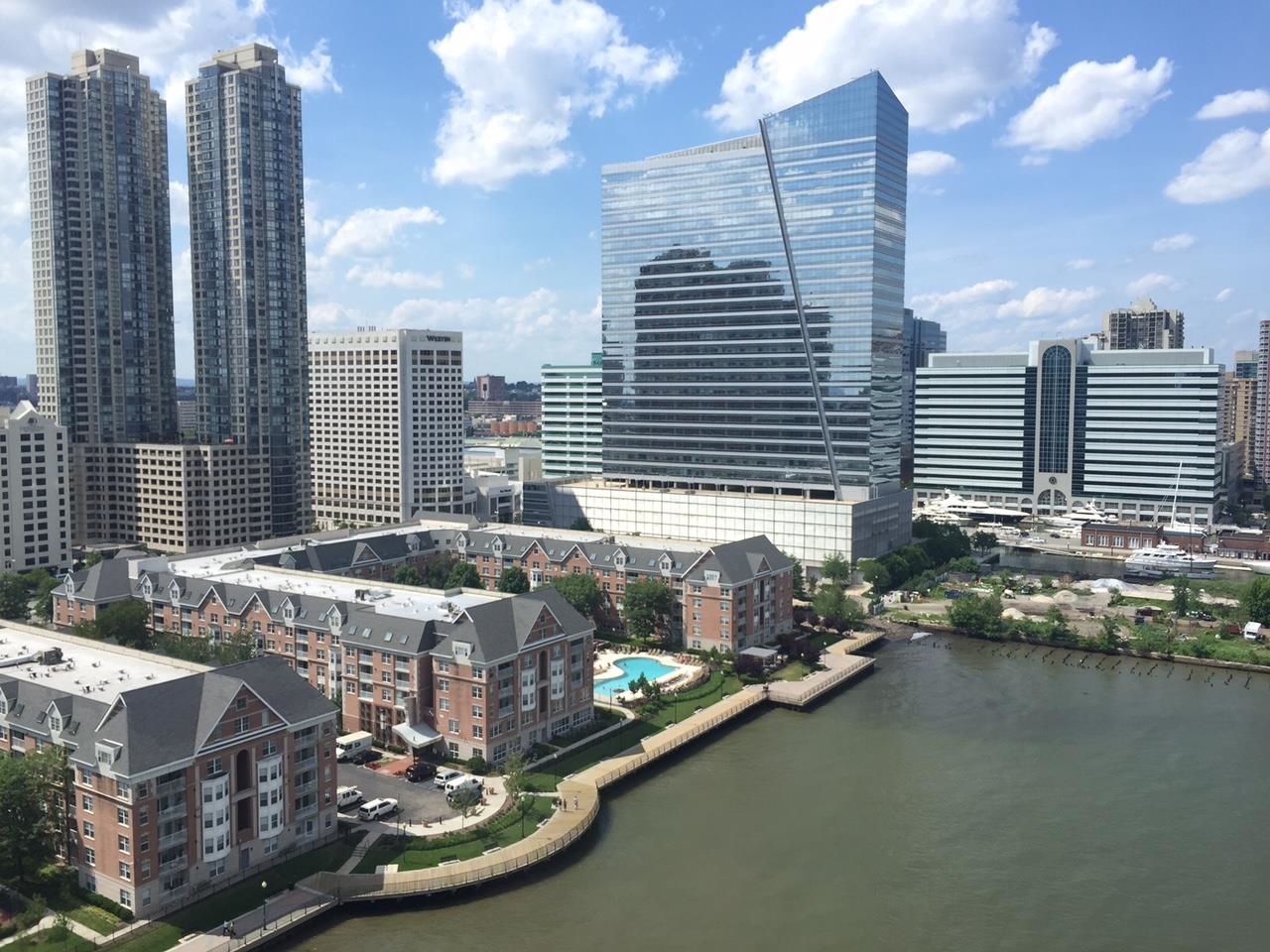 Residential Lease in JC, Downtown 3