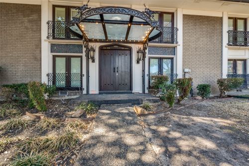 103-10201 Regal Oaks Dr, Dallas, TX, 75230-4943 | Card Image