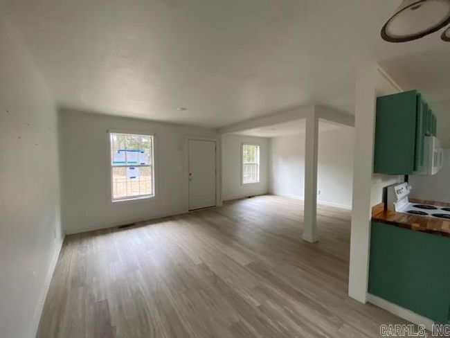 3076 Greers Ferry Rd, Home with 2 bedrooms, 1 bathrooms and null parking in Drasco AR | Image 7