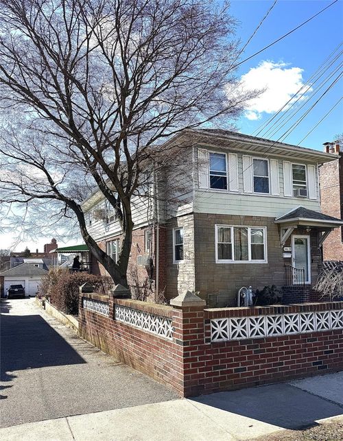 14638 Bayside Ave, Flushing, NY, 11354-2459 | Card Image