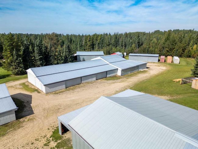 2 - 590063 Range Road 113 A, House other with 4 bedrooms, 3 bathrooms and 99 parking in Rural Woodlands County AB | Image 33