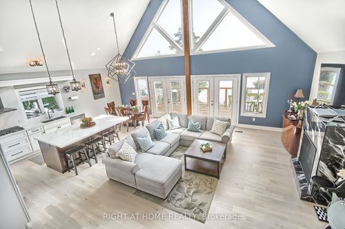 26 Beach Rd, Little Britain, ON, K0M2C0 | Card Image