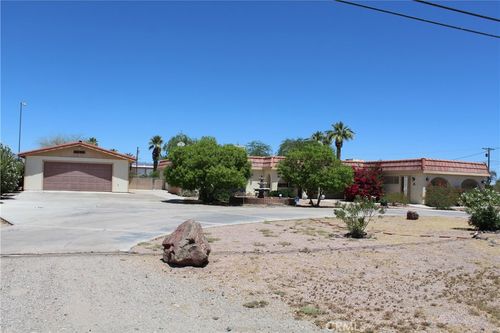 150278 Arizona St, Big River, CA, 92242-9726 | Card Image