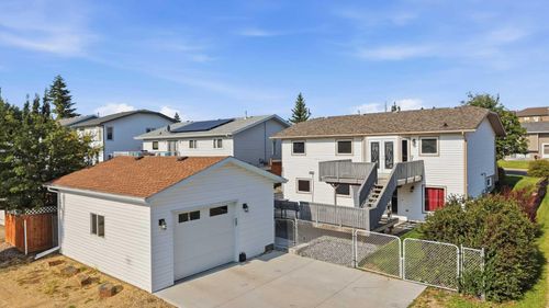 31 Palmer Close, Sylvan Lake, AB, T4S1K3 | Card Image