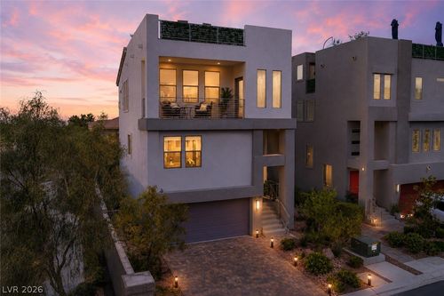 7906 Mountain Lilac St, Las Vegas, NV, 89113-4127 | Card Image